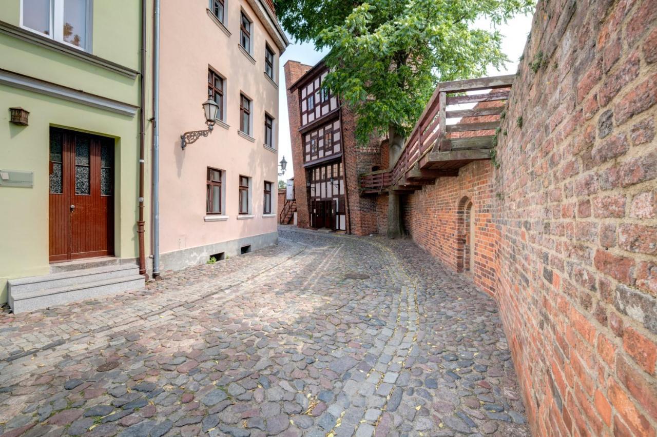 Angels Home Stary Toruń Exteriör bild